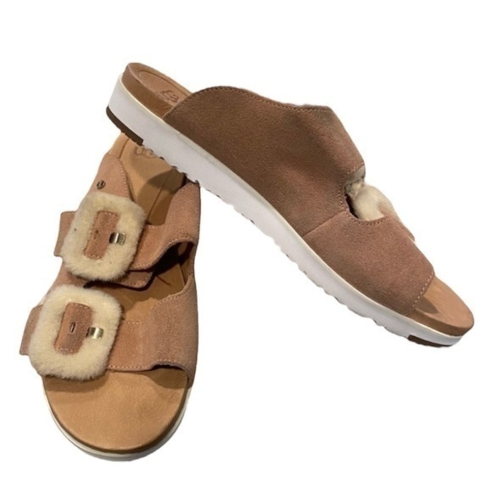 UGG Women's Fluff Indio Flat Sandal - Picture 5 of 10
